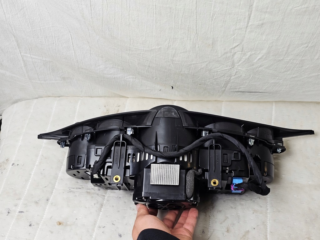 фото №10, Приборная панель приборы счетчик porsche panamera 970 gts 97064119510