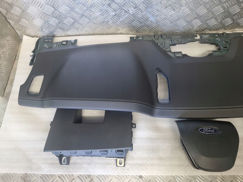 фото №4, Ford ranger wildtrak консоль ремені подушка безпеки оригінал