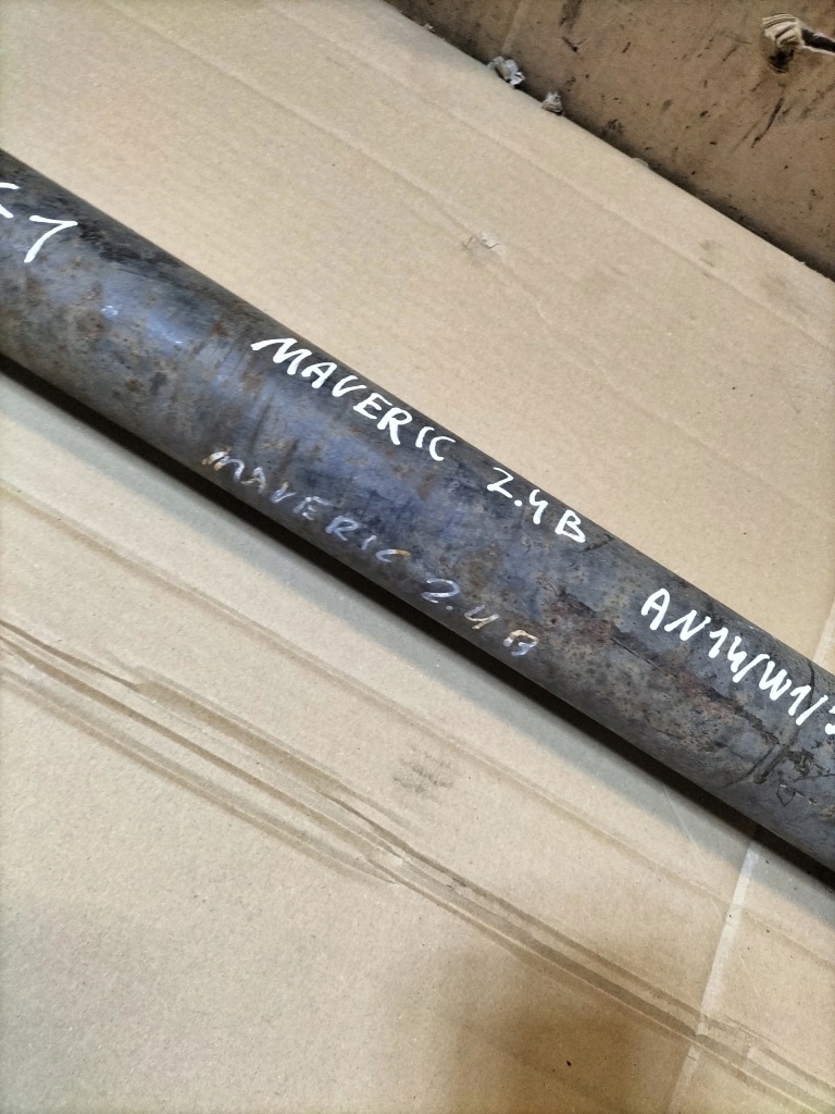 фото №3, Wał привідний задня maverick 2.4b