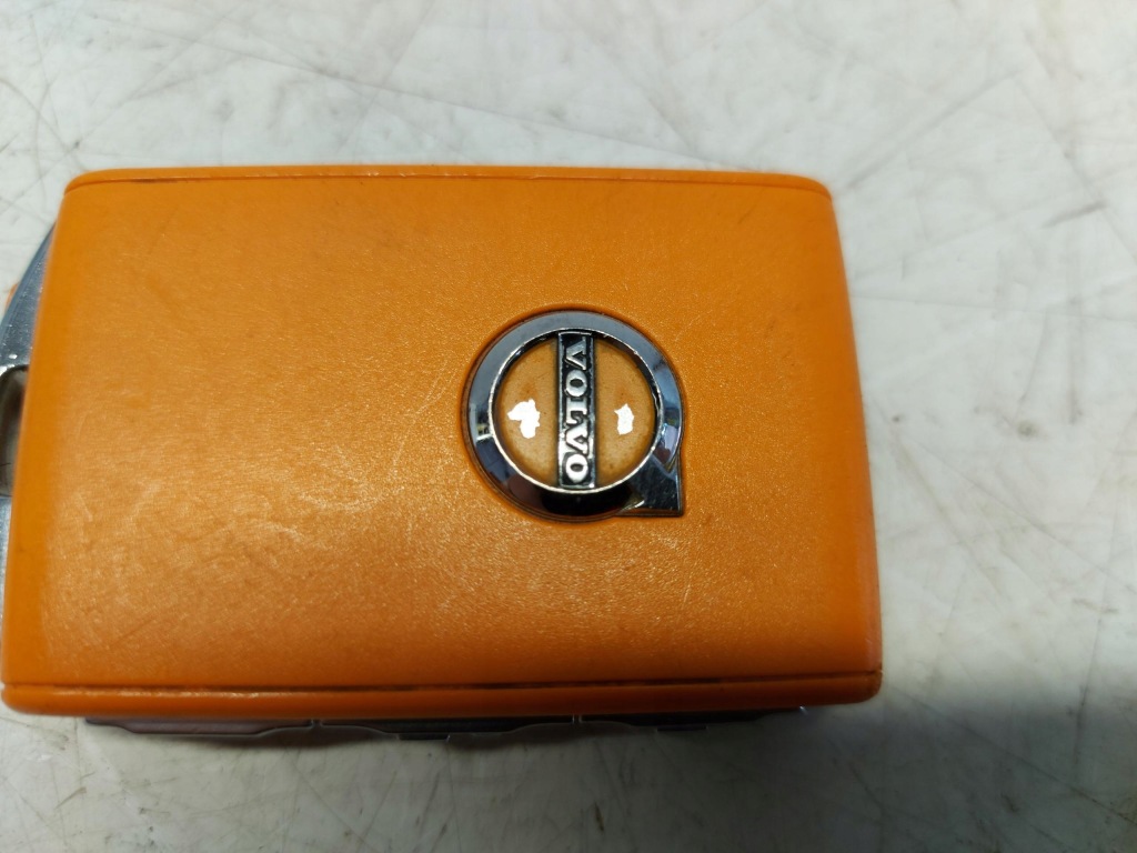 фото №2, Volvo xc40 kluzyk pilot 32279979