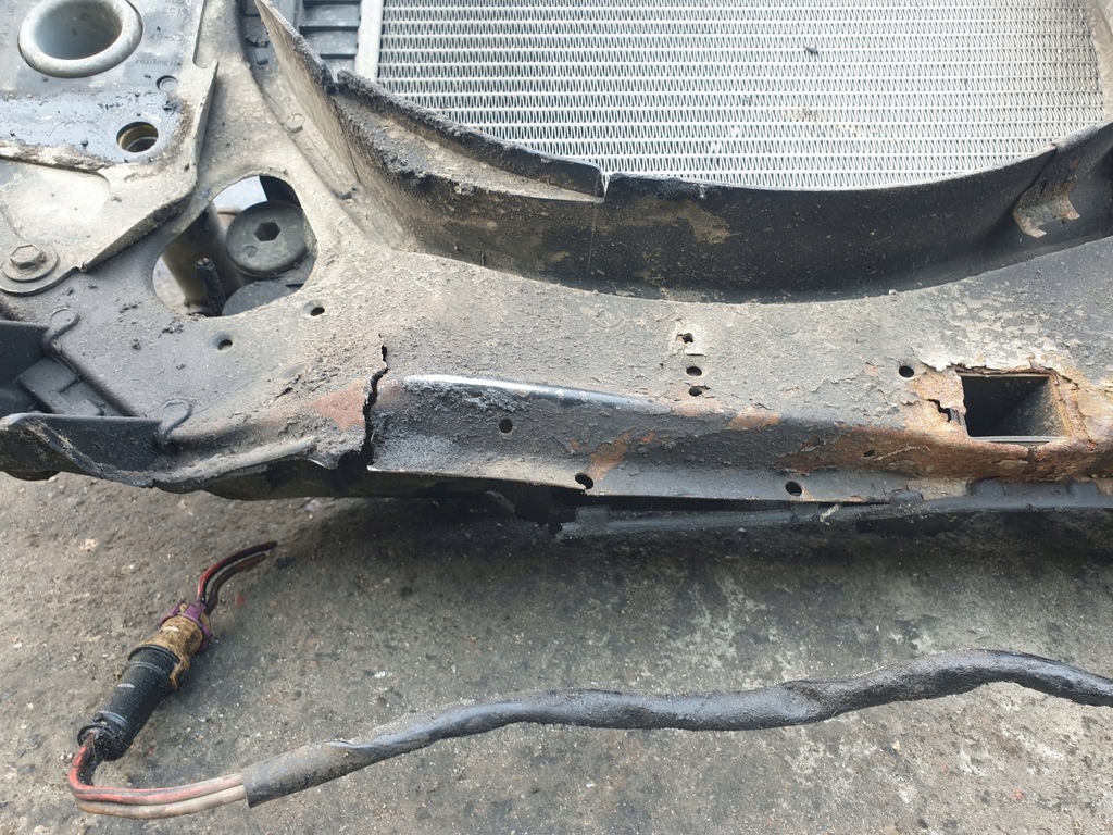 фото №8, Pas передний усилитель комплект радиатор audi a6c5