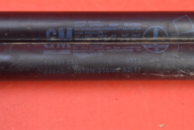 фото №7, Привід амортизатори кришки 13101335 opel vectra c kombi lift 05-09