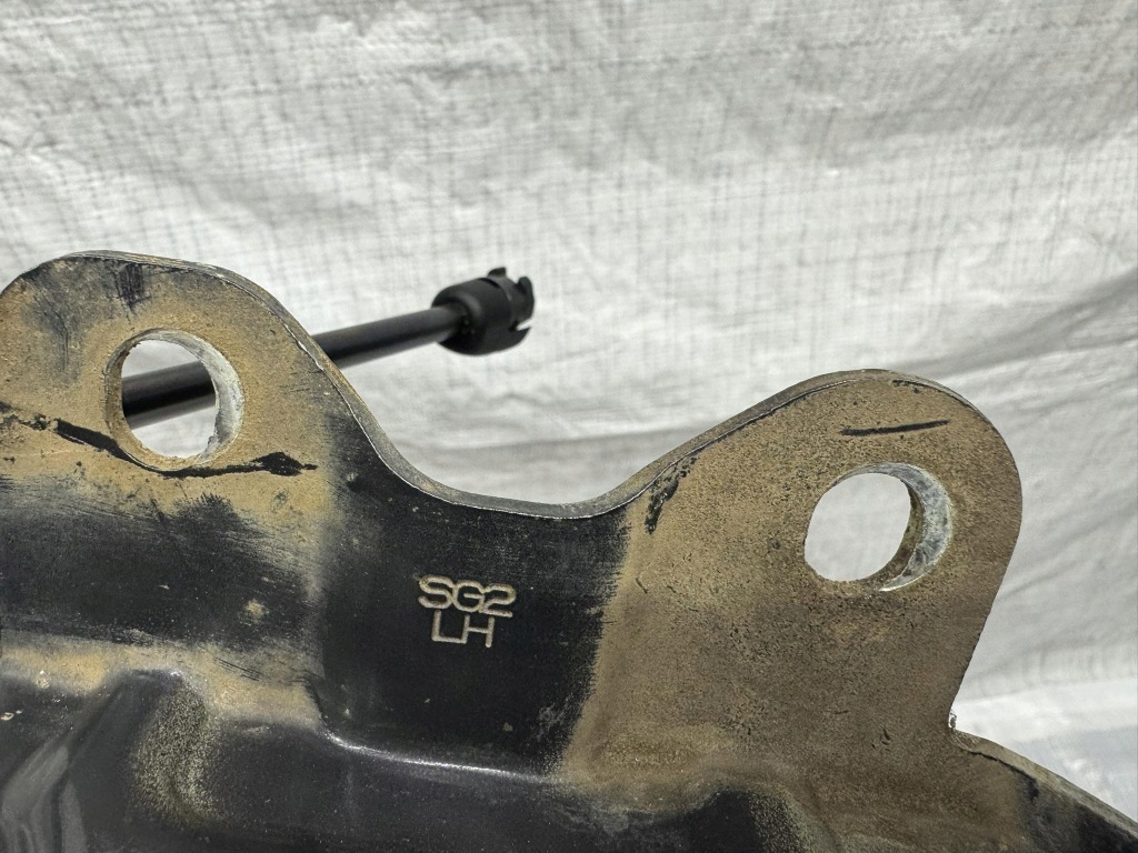 фото №2, Петля капот левый kia niro ii