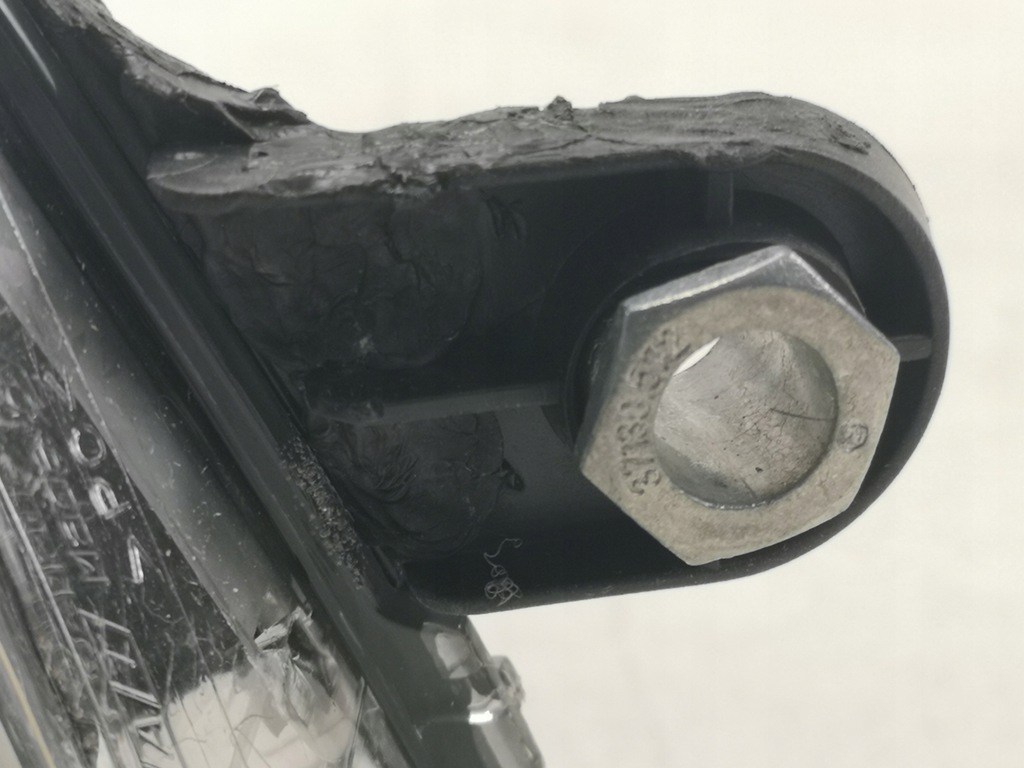 фото №10, Лампа правый перед fiat albea ...-2012 regen. оригинальная 46840519 outlet