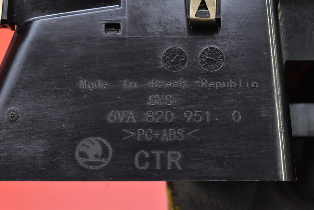 фото №8, Решётка обдув средняя 6va820951 skoda fabia 4 iv 21-