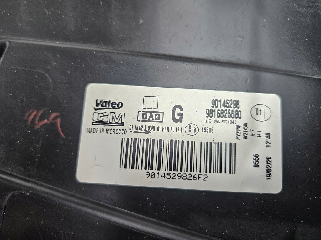 фото №13, Opel combo e лампа левая правая 9816825480 9816825580