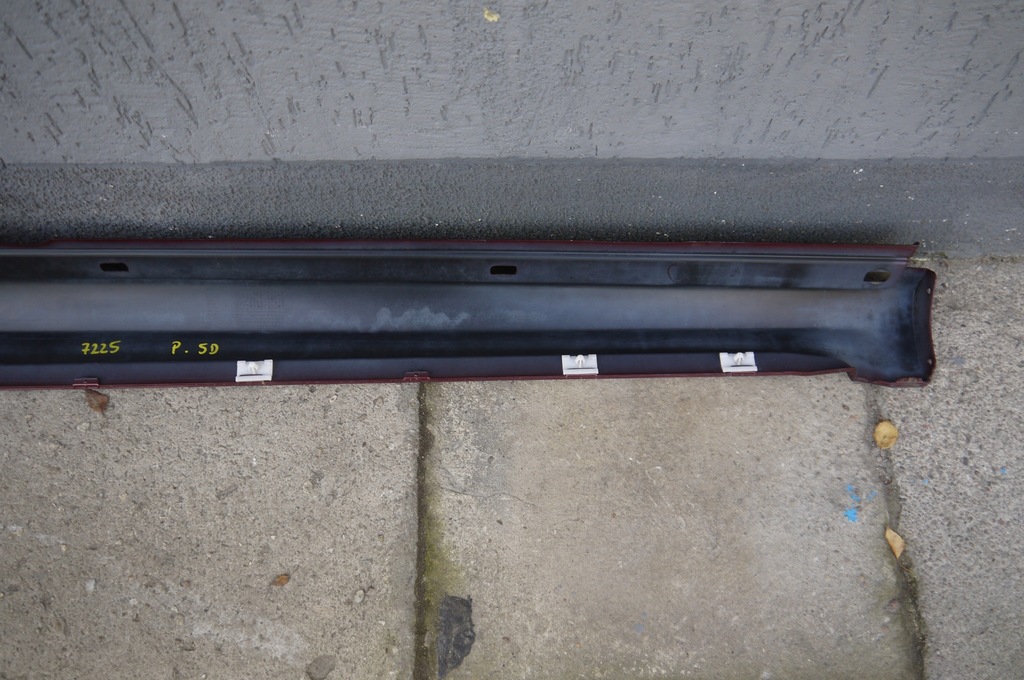 фото №10, Mercedes w169 накладка порог правая пробки порог 5d