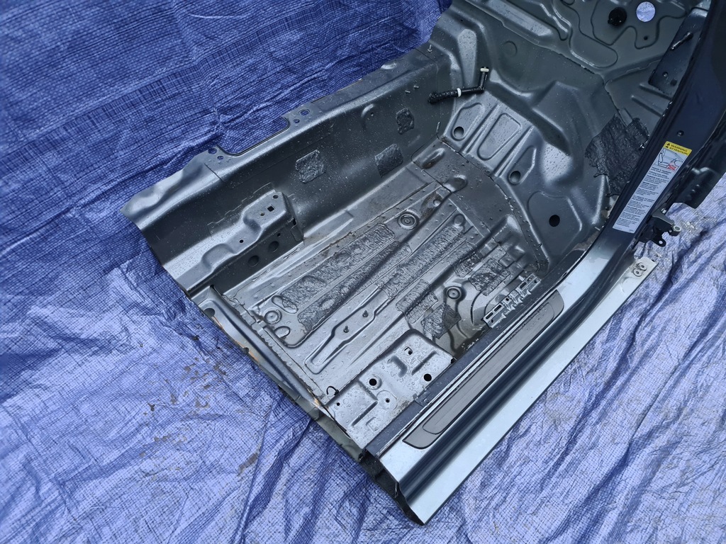 фото №9, Чверть лонжерон лонжеронний щиток audi a3 s3 8v sedan правий перед блок двигуна даховий