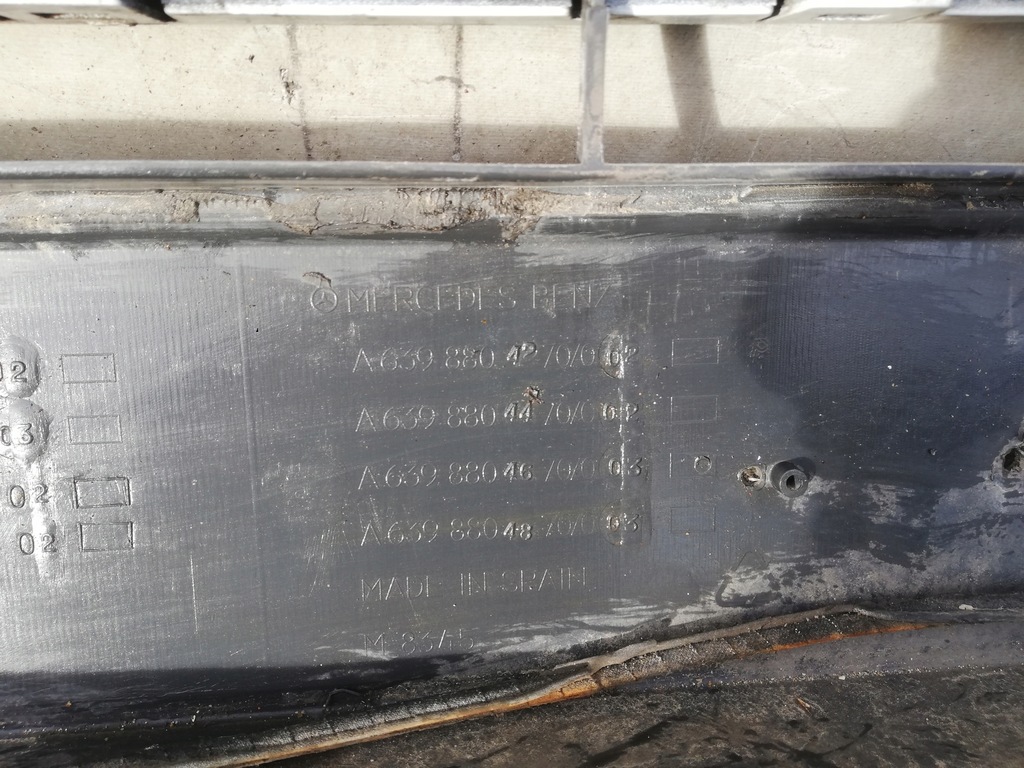 фото №9, Бампер передний mercedes vito w639 03-10 pdc