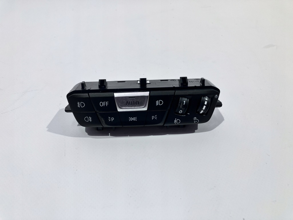 фото №1, Выключатель света bmw 1 f40 5a16ab7