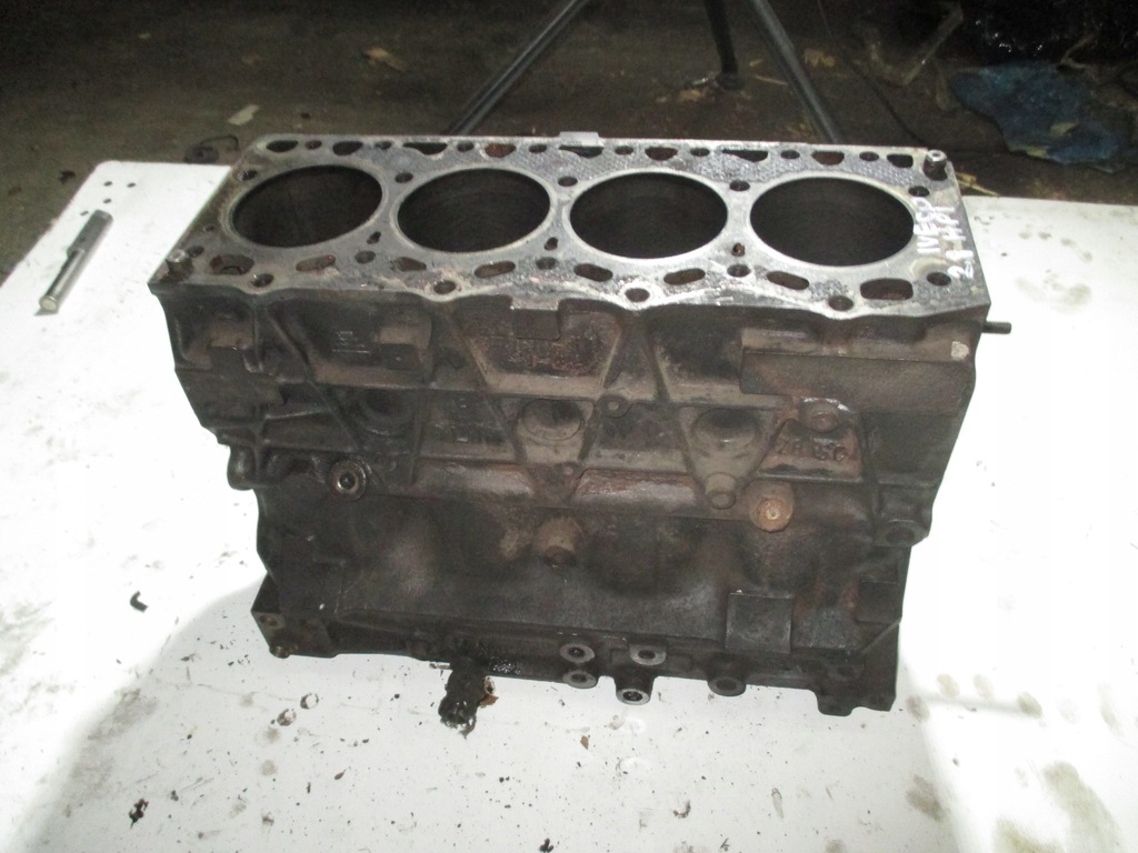 фото №5, Блок напівблок двигуна двигуна iveco daily 2.8 hpi 99-06 pń