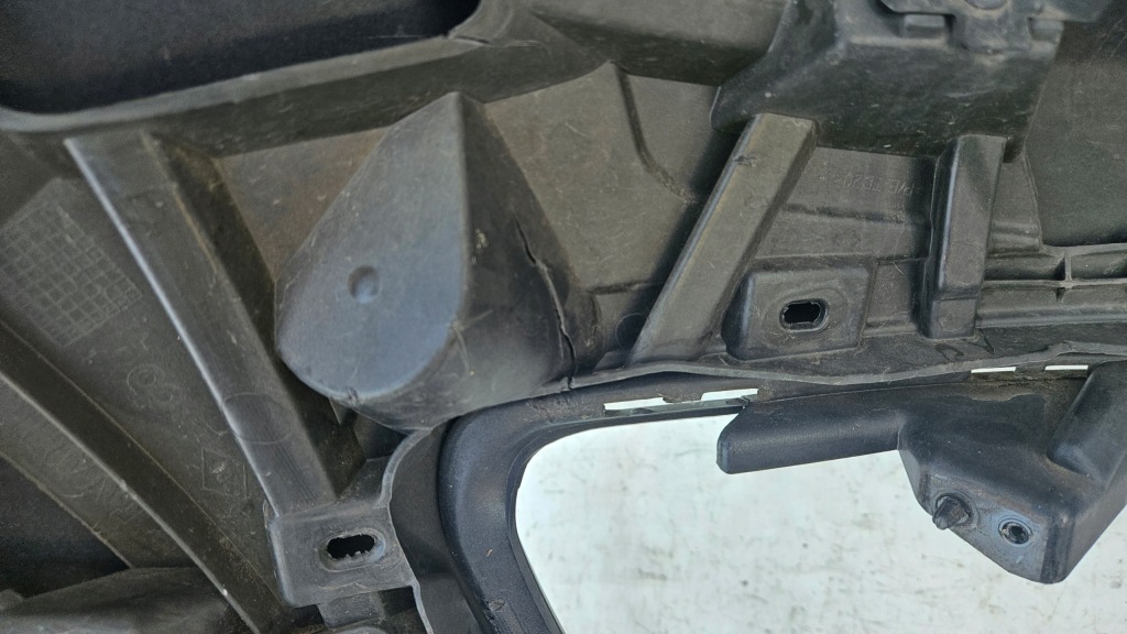 фото №6, Бампер renault megane iii drugi lift 13-15 перед передний