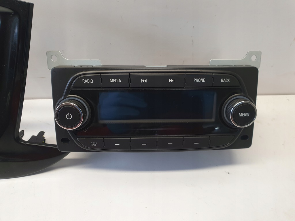 фото №3, Opel mokka x радіо з bluetooth i рамка dekorem звичайне оригінал