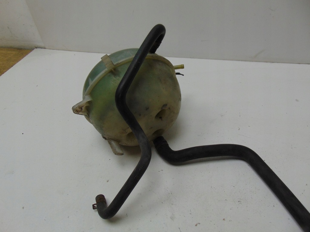 фото №7, Бак расширительный жидкость vw transporter t5 1.9 tdi 7h0121407