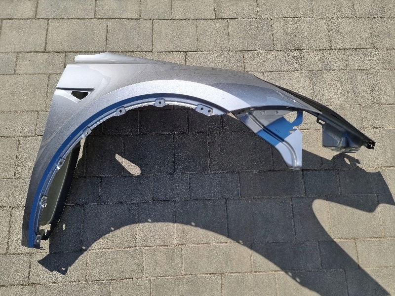 фото №1, Tesla y крила правий передній перед