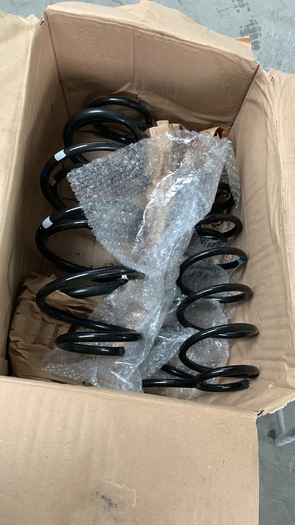 фото №1, Kia stonic 2018- пружини підвіска