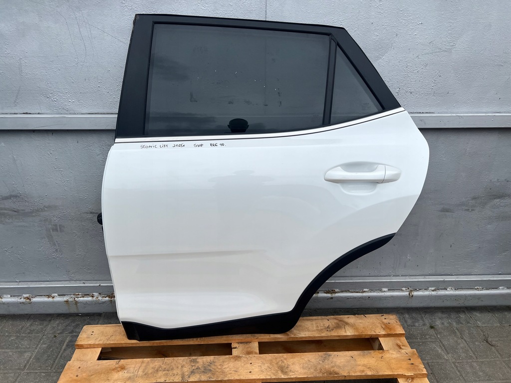 фото №1, Kia stonic lift 2024 двері лівий задня задні колір swp повний