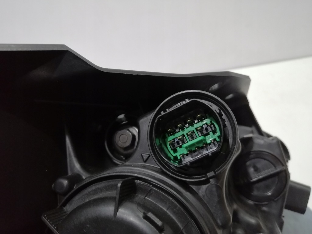 фото №12, Лампа левая передняя перед kia ceed iii lift hal 6183