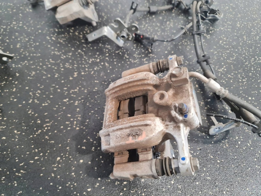 фото №5, Jl wrangler unlimited sport 19+ iv- супорти задня перед комплект jeep