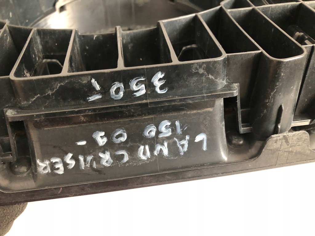 фото №8, Решітка радіатора решітка радіатора 53114-60080 toyota land cruiser 150