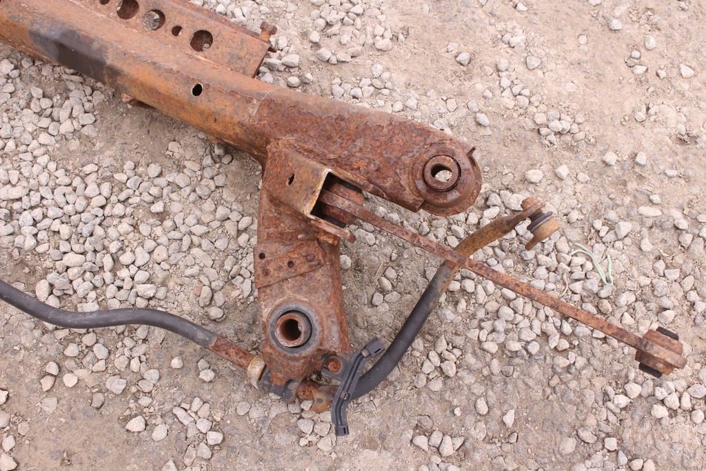 фото №16, Підрамник балка підвіска задня toyota avensis t25 kombi