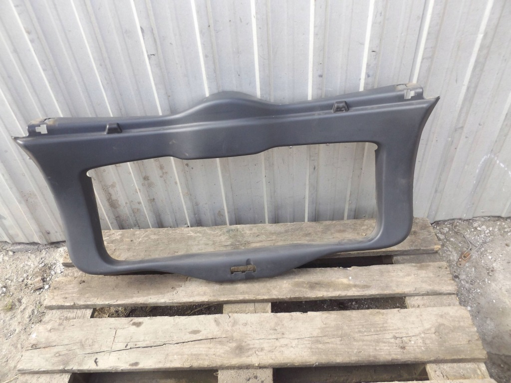 Купити Renault modus оббивка кришки багажника