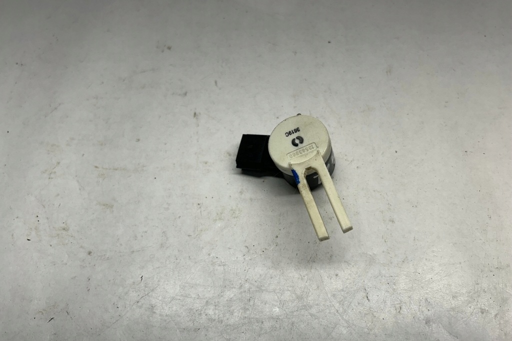 фото №9, Датчик педали тормоза chevrolet camaro 13583369 3.6l бензиновый 241kw 2014