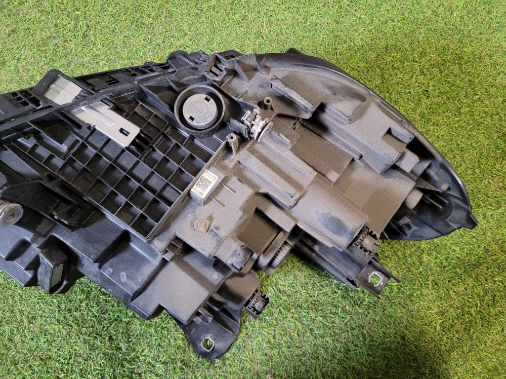 фото №8, Bmw 1 f40 лампа левая фара левый led 7214913