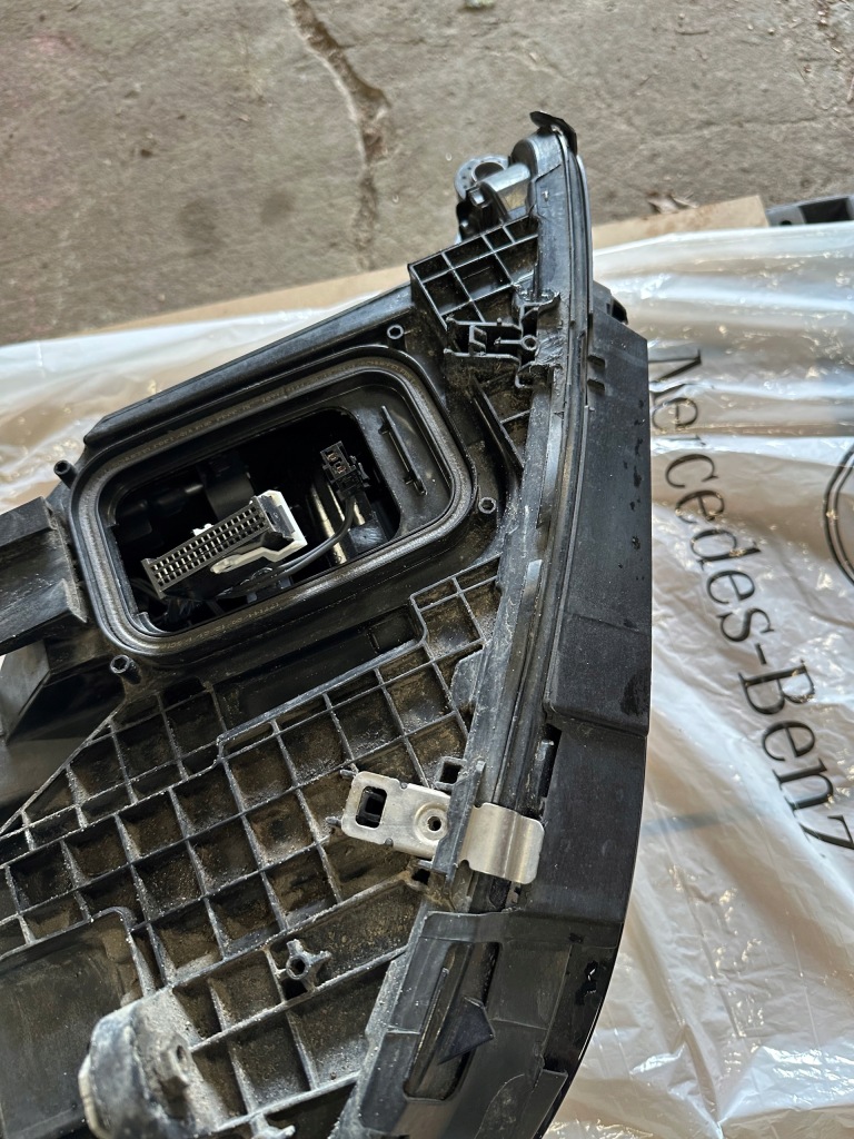 Mercedes ml gle a1679064308 лампа левая performance в Украине