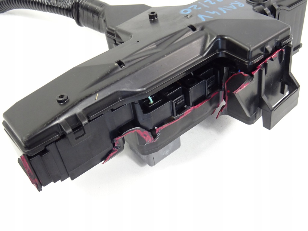 фото №9, Toyota rav4 5 v коробка корпус реле предохранителей bsi 2019-