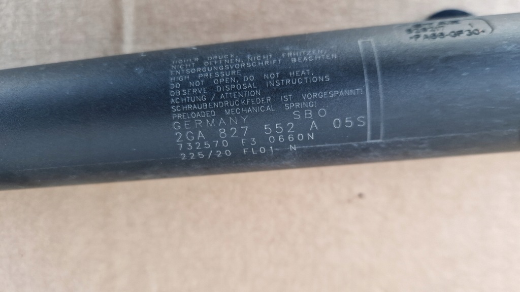 фото №5, Амортизаторы электрический крышки vw t-roc 2ga827851b 2ga827552a jak nowe