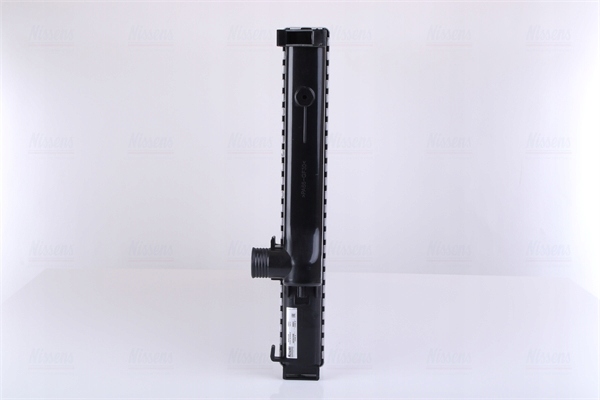 Nissens радиатор двигателя bmw 8 e 31 90- 840 ci с Разборки