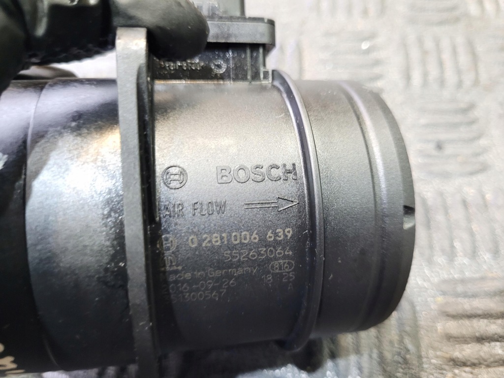 фото №6, Расходомер воздуха 55263064 alfa romeo giulia 2.2 d m-jet 150km