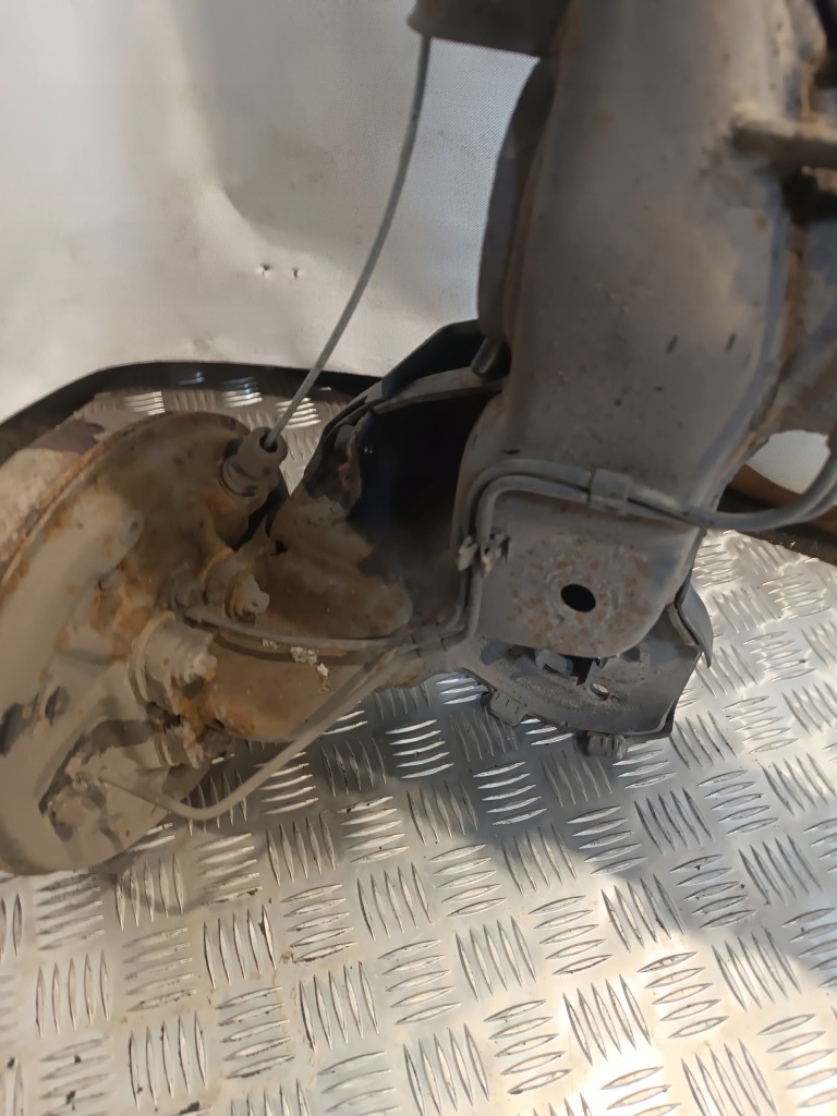 Балка подвеска заднего peugeot 301 1.6hdi 2018r Цена