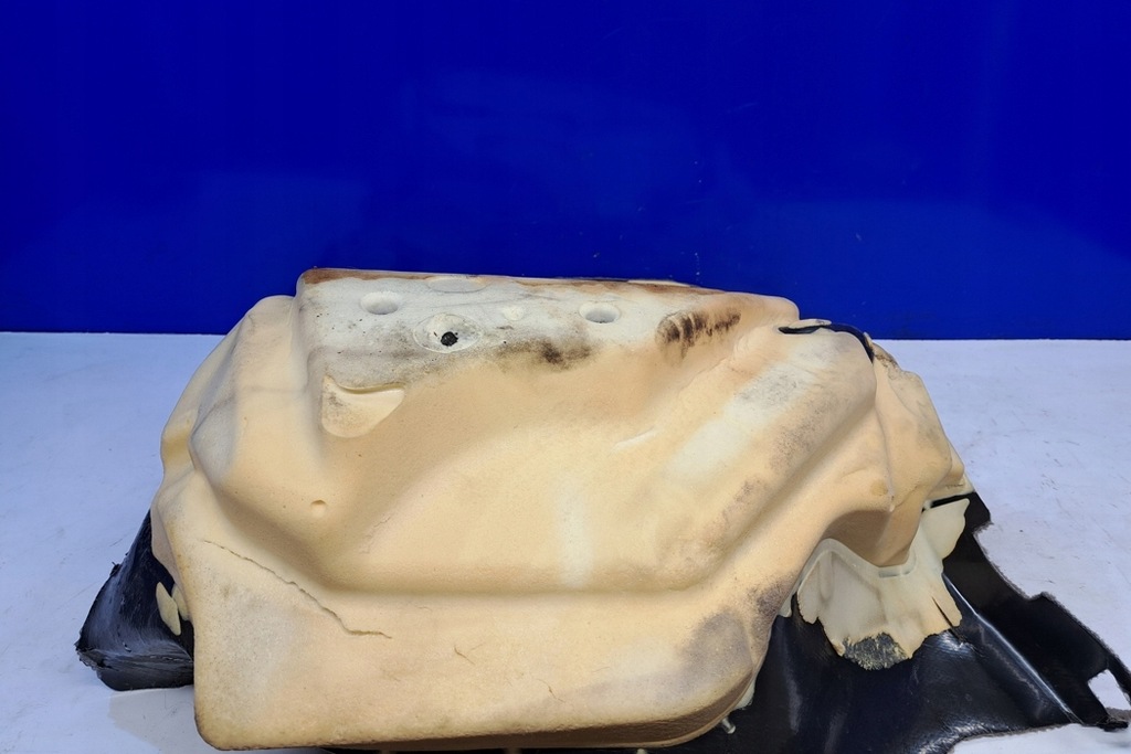 фото №8, Коврик салона volvo s60 ii 39830436 2.5l бензиновый 187kw 2015