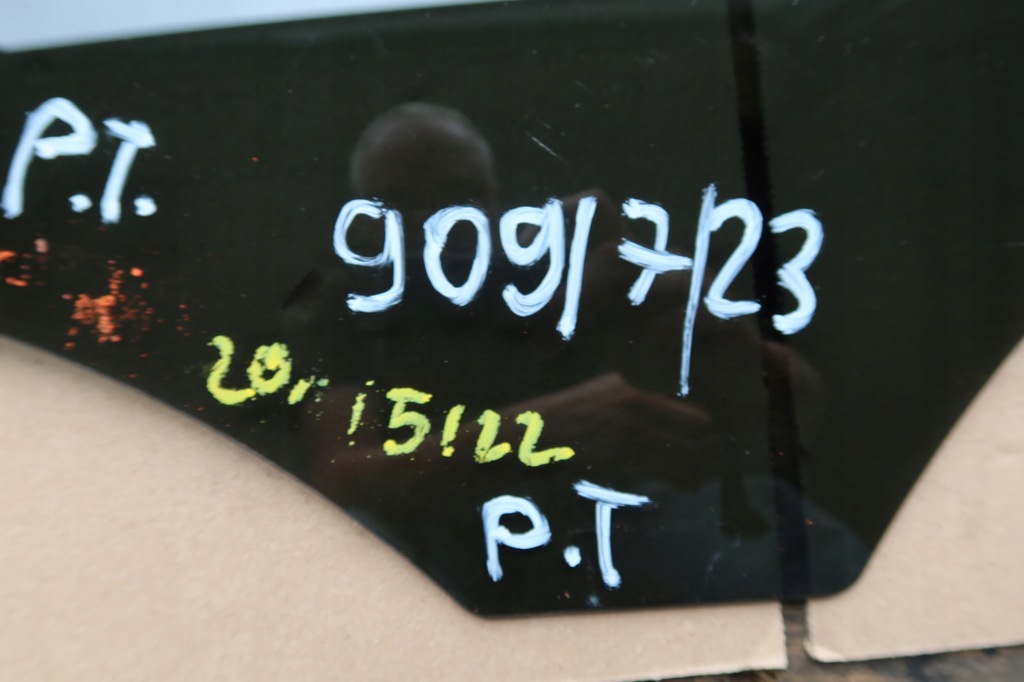 фото №5, Стекло дверь правый задняя ml 166