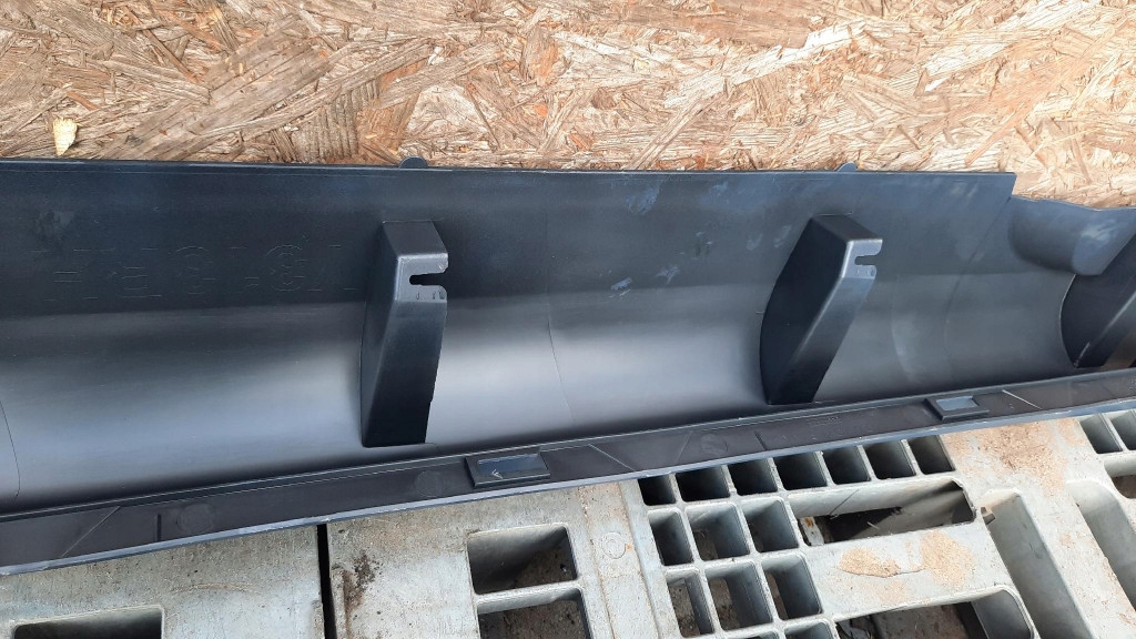 фото №11, Молдинг поріг права volvo xc60 i lift 13-18r nowa оригінальний номер 39819619