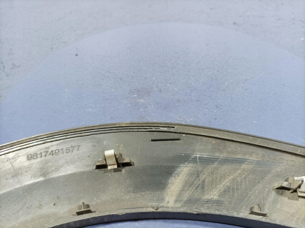 фото №6, Peugeot 2008 i lift молдинг накладка крыла перед правая 9817491577