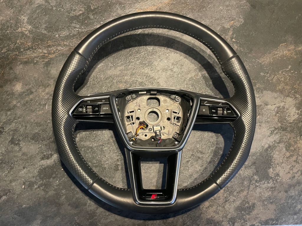 фото №1, Воздуховод audi a6 c8 мультифункция лепестки переключения