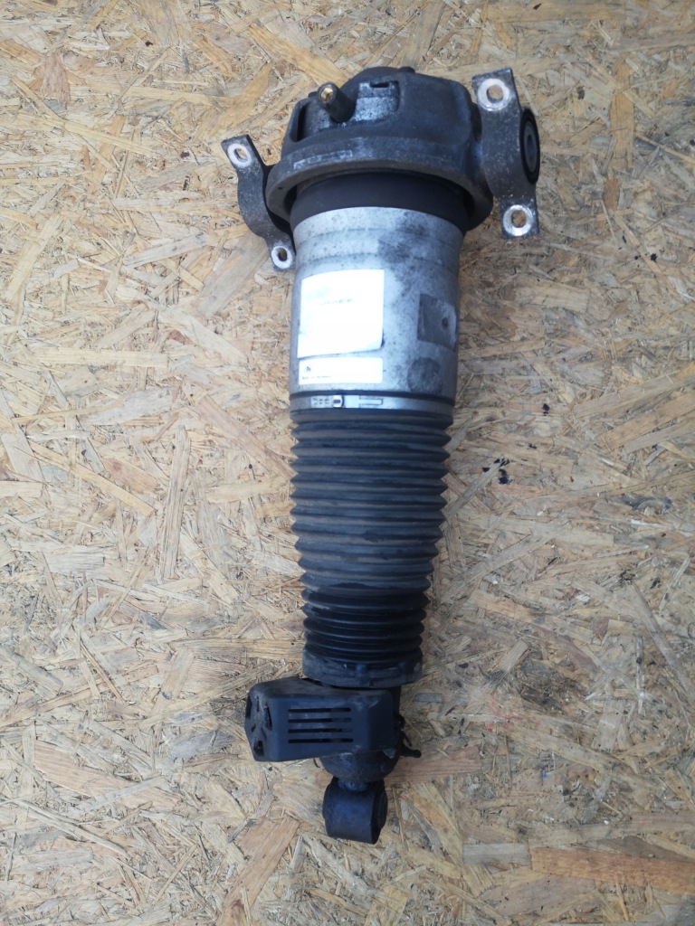фото №1, Vw touareg 7l амортизатор пневматический 7l6616020d