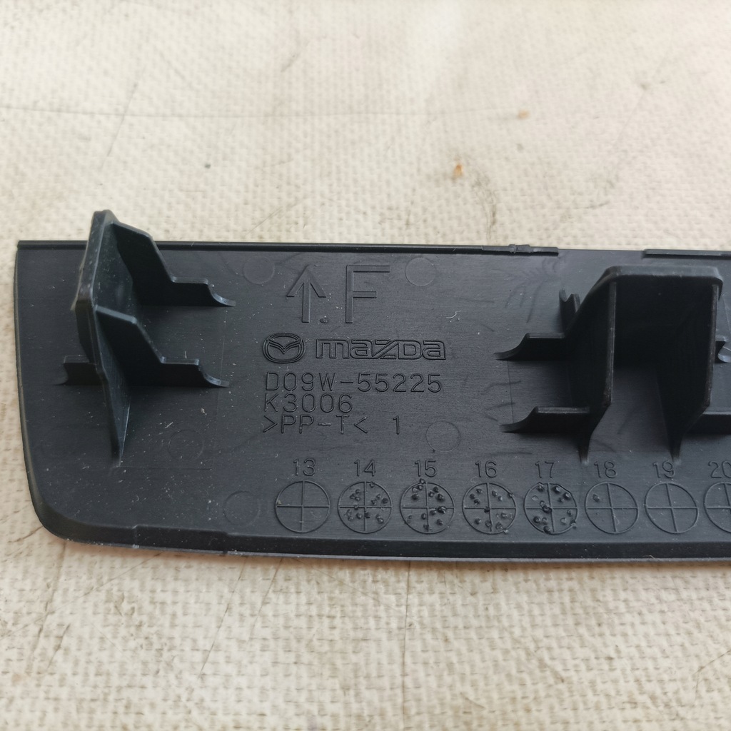 фото №8, Mazda cx3 15- заглушка консоли usa d09w-55225