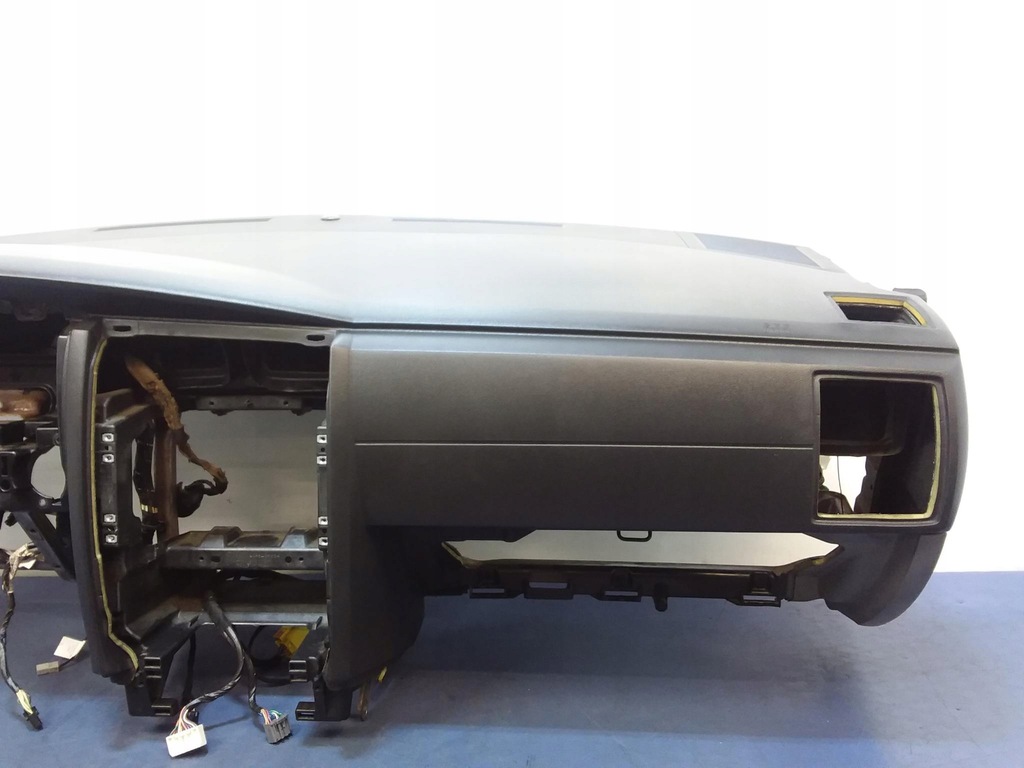 фото №4, Dodge charger 05-10 приборная панель подушки безопасности ремни каркас