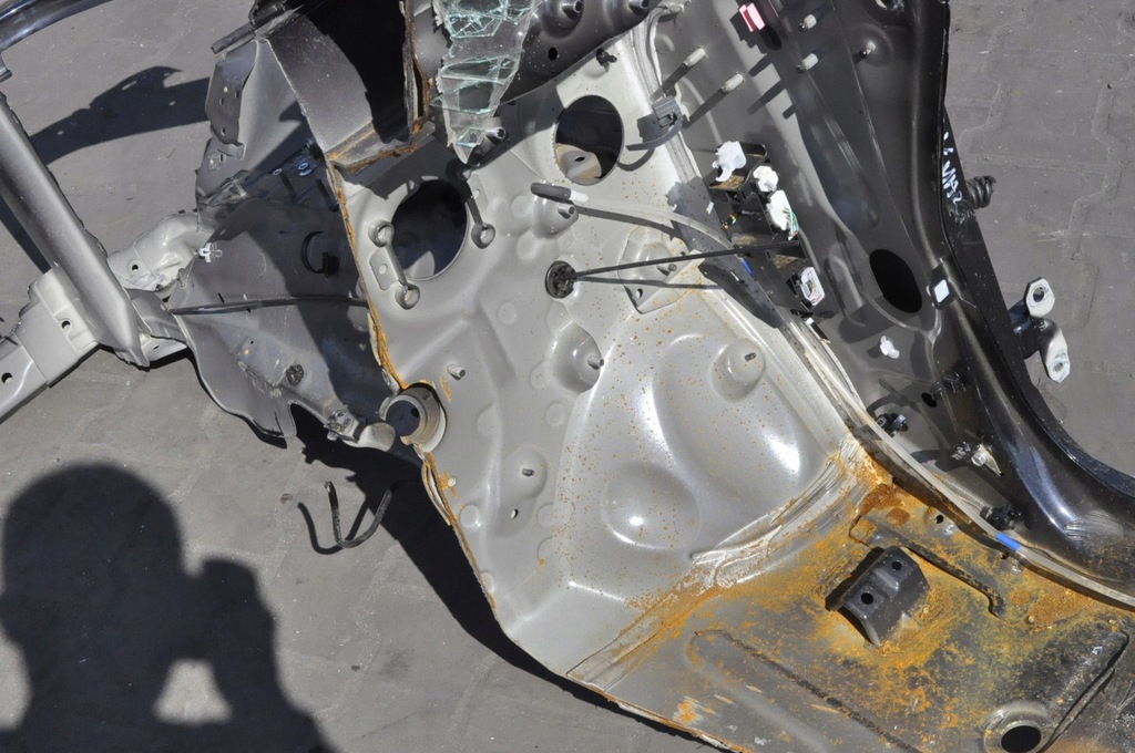 фото №13, Suzuki jimny iv четверть лонжерон правый перед + порог