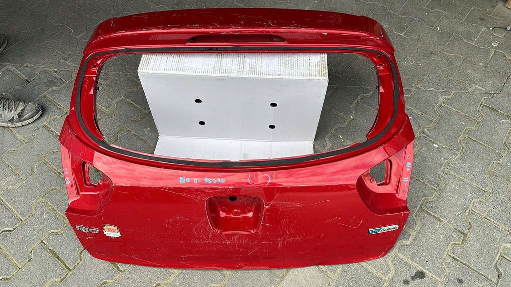 фото №1, Kia rio 2011- кришка багажника задня задня