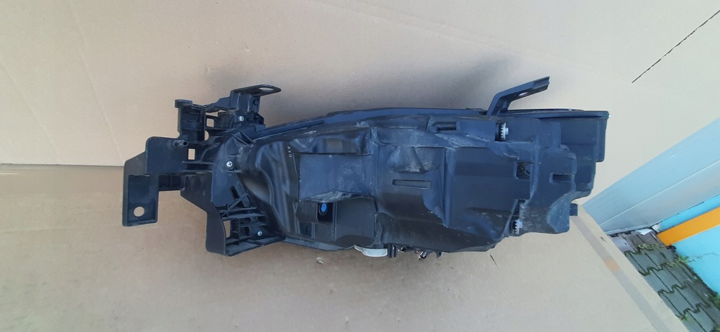 фото №12, Лампа перед права mazda 6 gl full led 18-