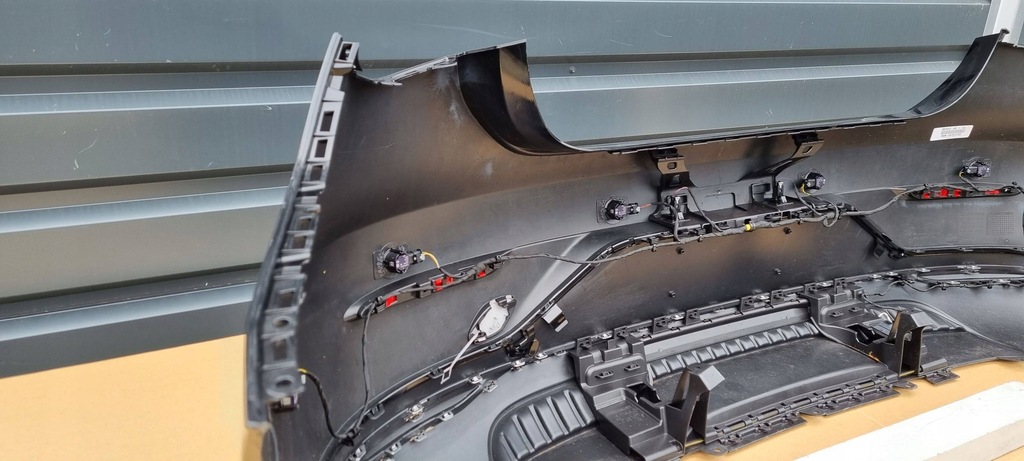 фото №10, Mercedes eqe v295 sedan 2022- бампер задняя оригинал d278