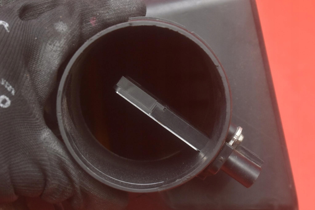 Корпус фільтра повітря 20813712 chevrolet equinox 2 2 2.4 ecotec 182 km Зі Шроту