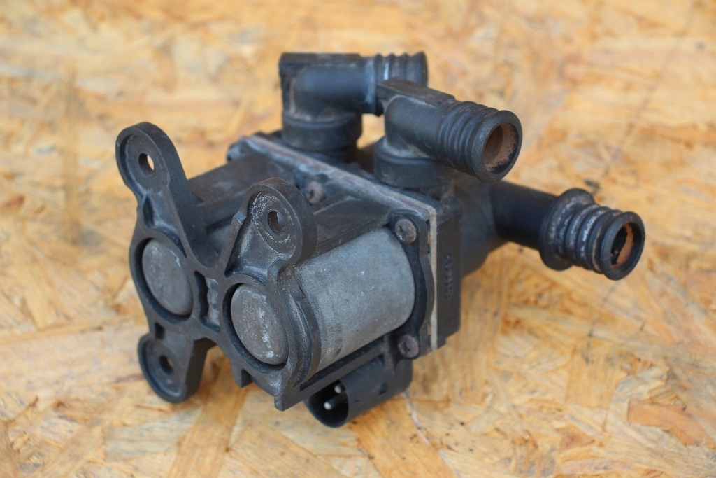 фото №1, Электроклапан bmw e32 e34 1147412042 1382299