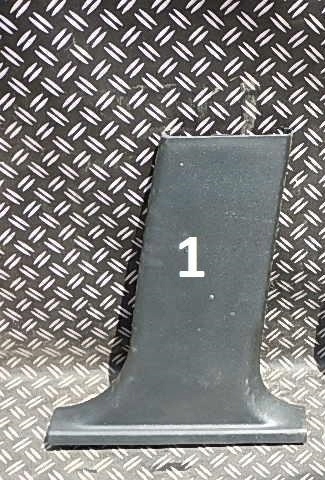 фото №1, Audi a6 c6 4f0 права захист оббивка молдинг