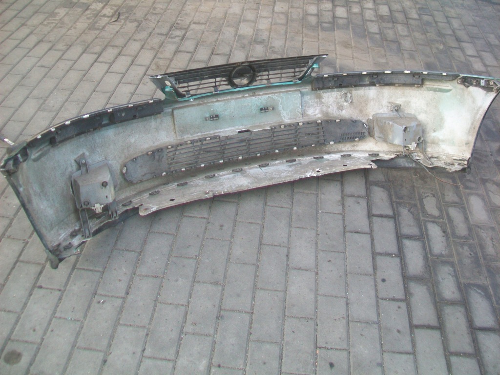 Бампер передний оригинал opel vectra b lift цвет z359 с Разборки